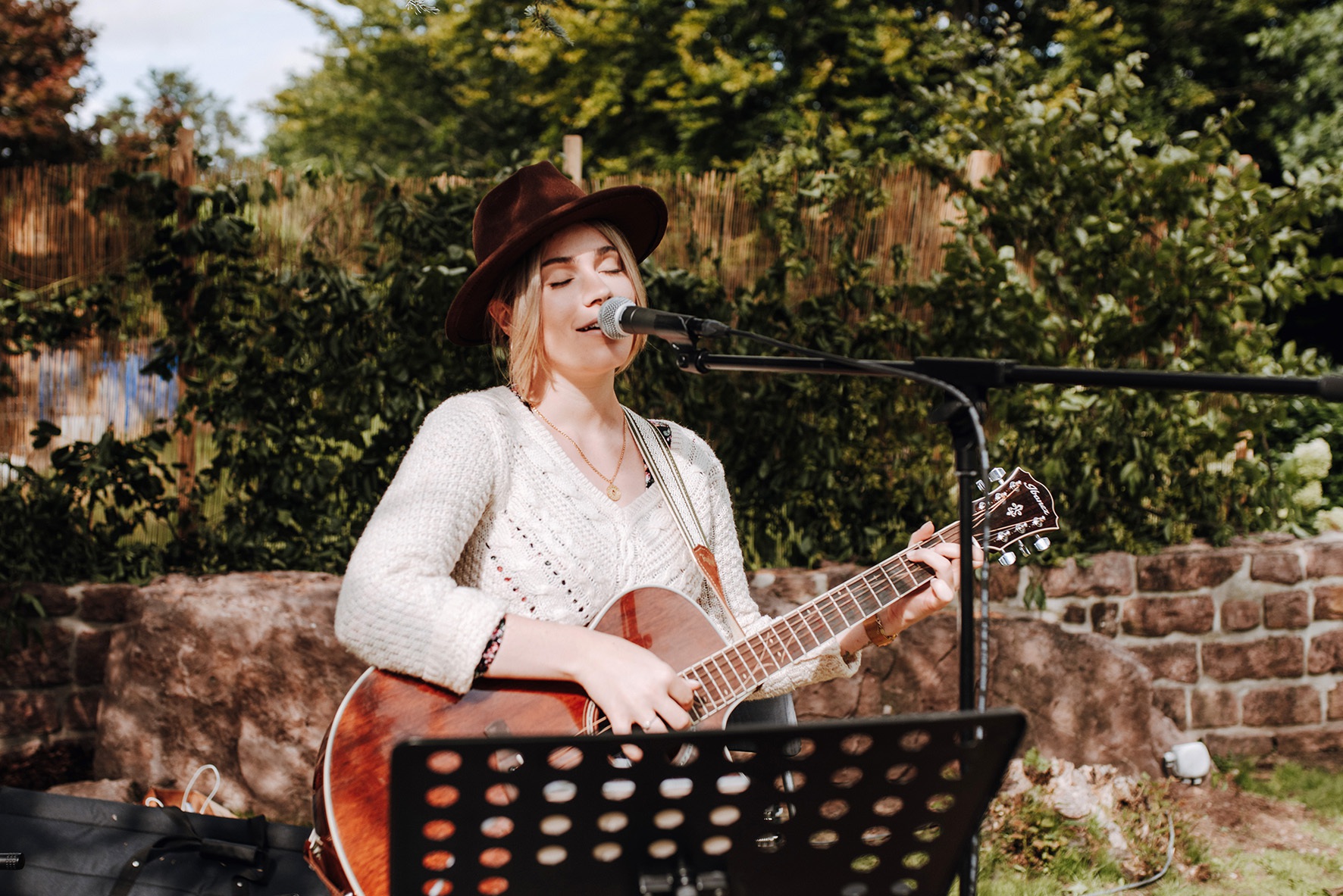 Hochzeitssängerin Jule-Sophie